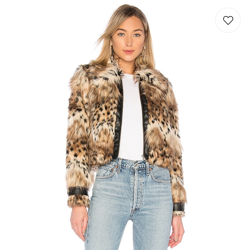 MAJORELLE Kaelyn Coat in ‘Snow Leopard’